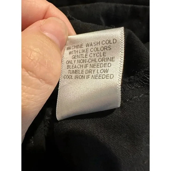 Studio Y Strapless Pleated Black‎ Top | Size M - Picture 6 of 6